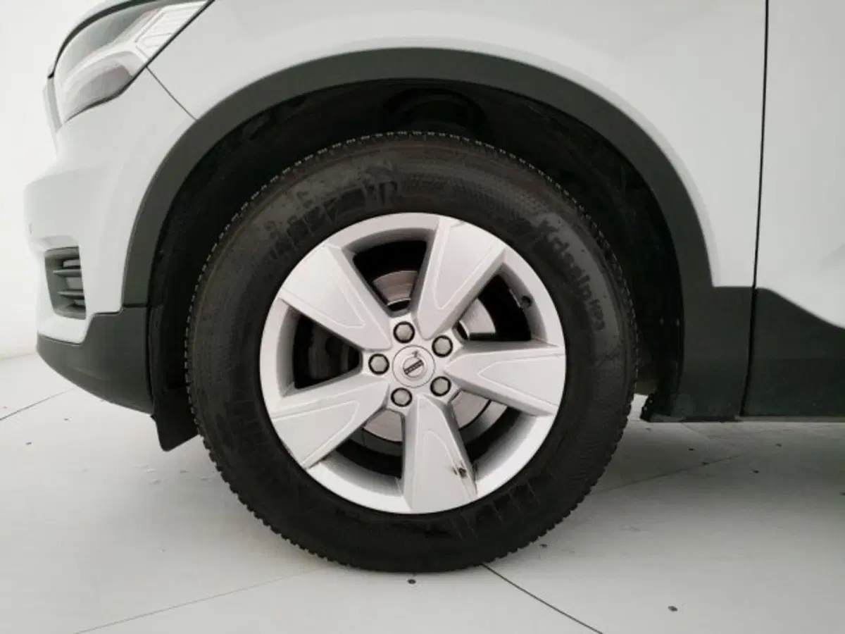 Volvo XC40 usata a Modena (8)