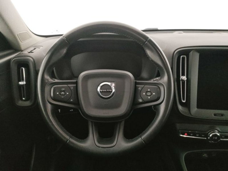 Volvo XC40 usata a Modena (9)