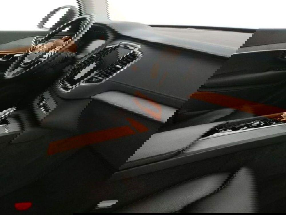 Volvo XC90 usata a Modena (11)