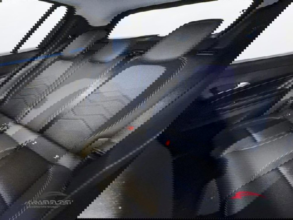 Jeep Avenger nuova a Perugia (11)