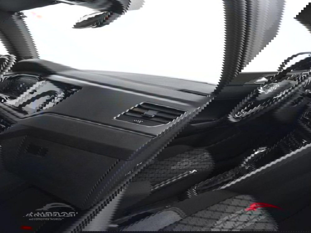 Volkswagen Taigo usata a Perugia (12)