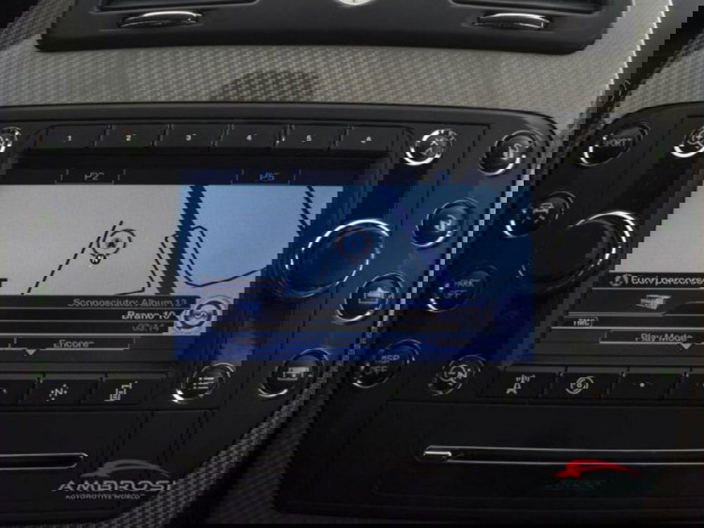 Maserati Quattroporte usata a Perugia (14)