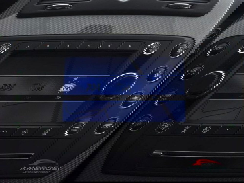 Maserati Quattroporte usata a Perugia (15)