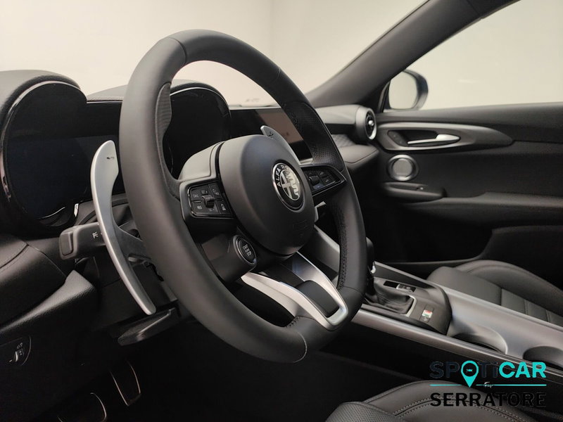 Alfa Romeo Tonale nuova a Como (8)
