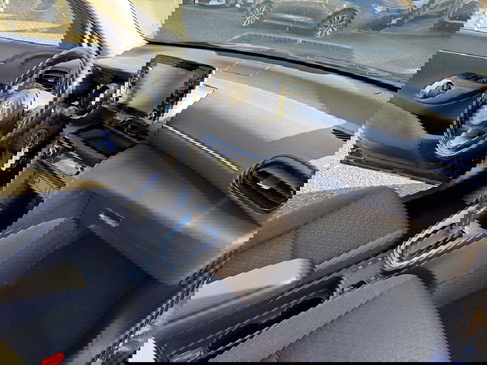 Toyota Yaris Cross usata a Como (6)