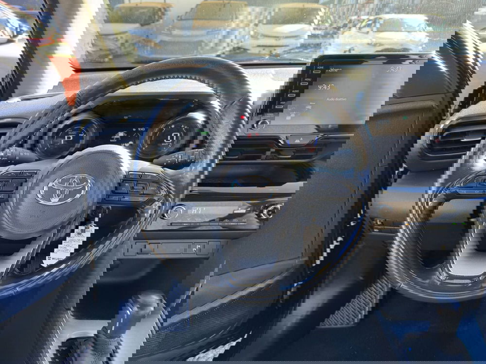 Toyota Yaris Cross usata a Como (9)