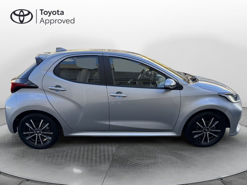 Toyota Yaris usata a Como (13)