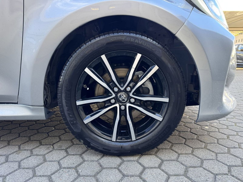 Toyota Yaris usata a Como (14)