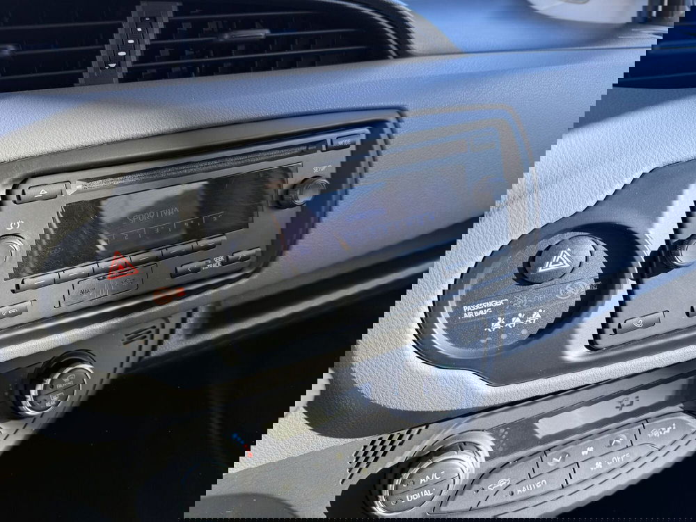 Toyota Yaris usata a Como (14)