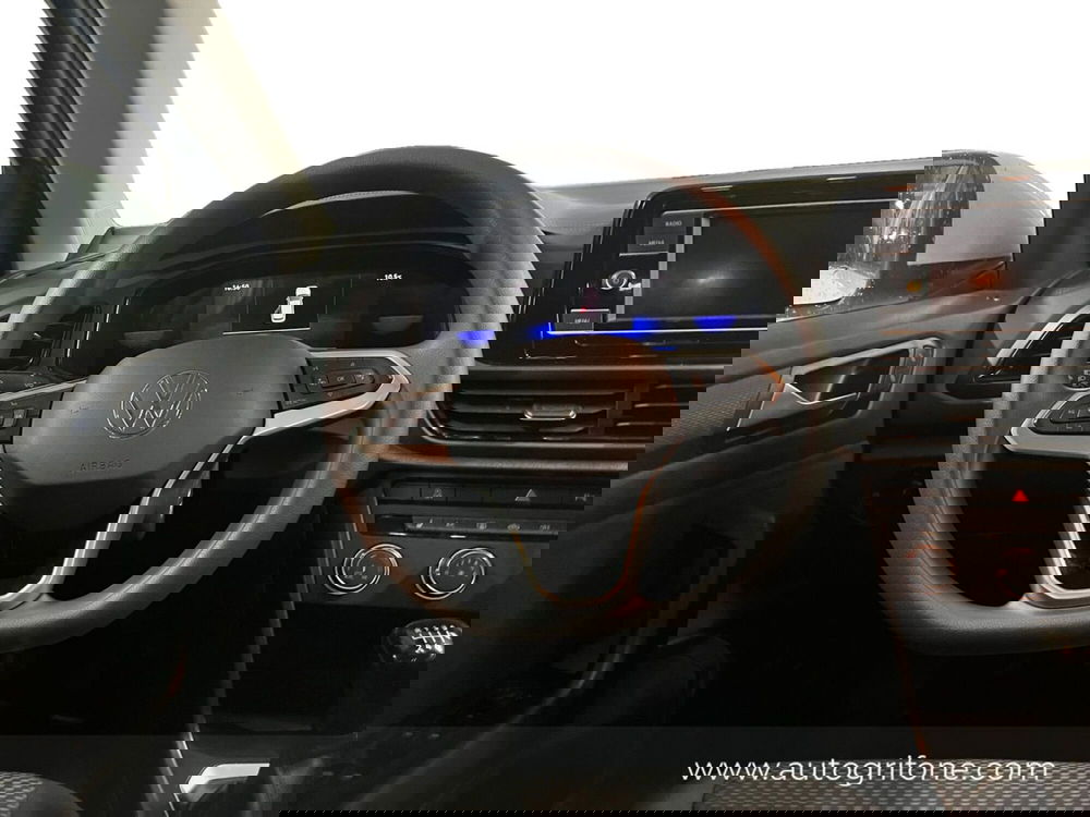 Volkswagen T-Roc usata a Modena (12)