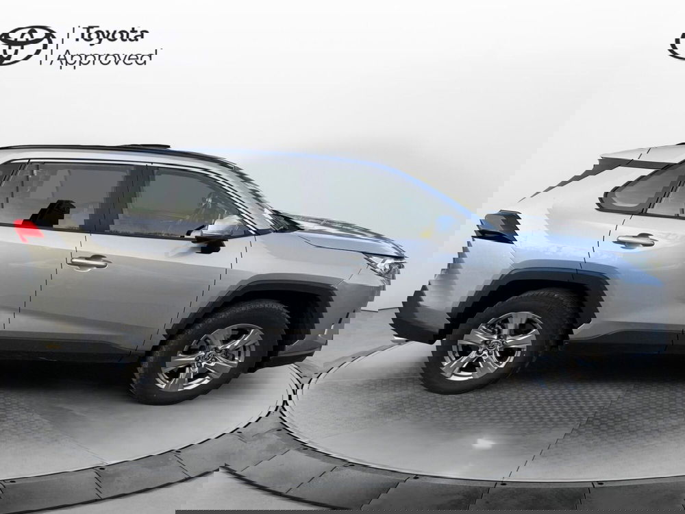 Toyota Rav4 usata a Como (11)