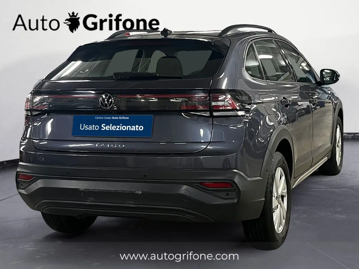 Volkswagen Taigo usata a Modena (5)
