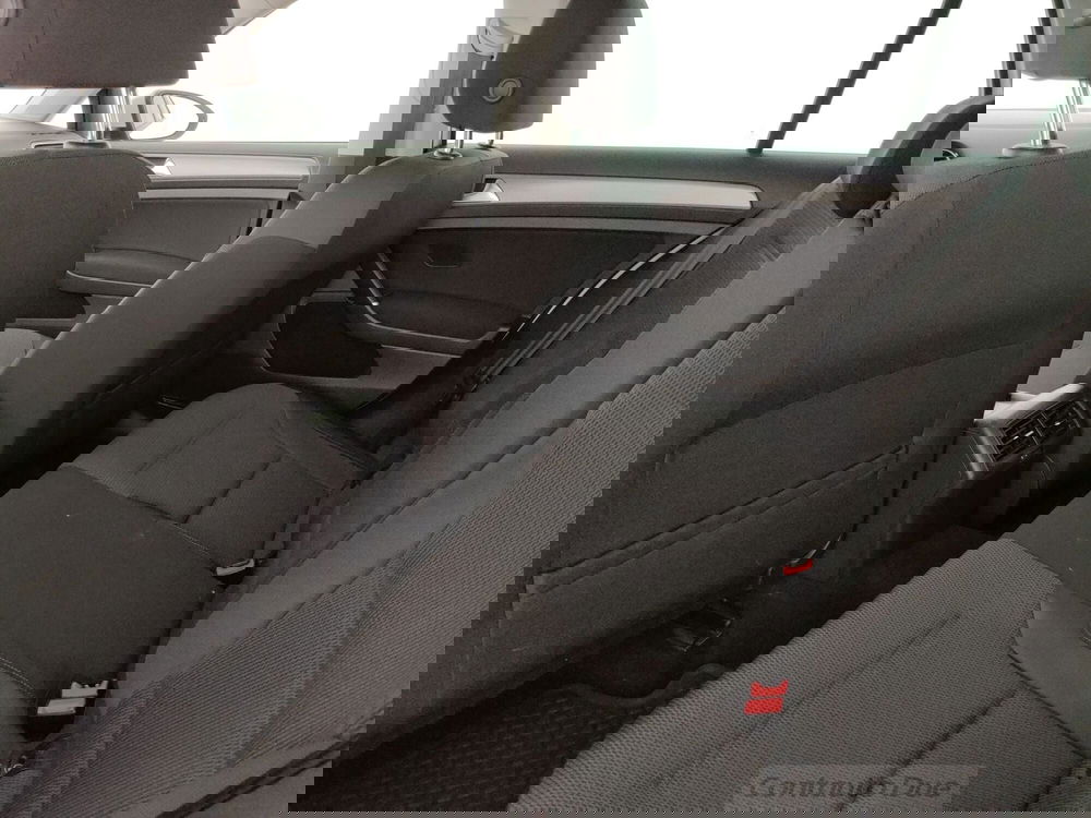 Volkswagen Golf usata a Caserta (15)