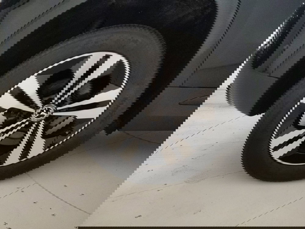 Mercedes-Benz GLA SUV usata a Alessandria (14)