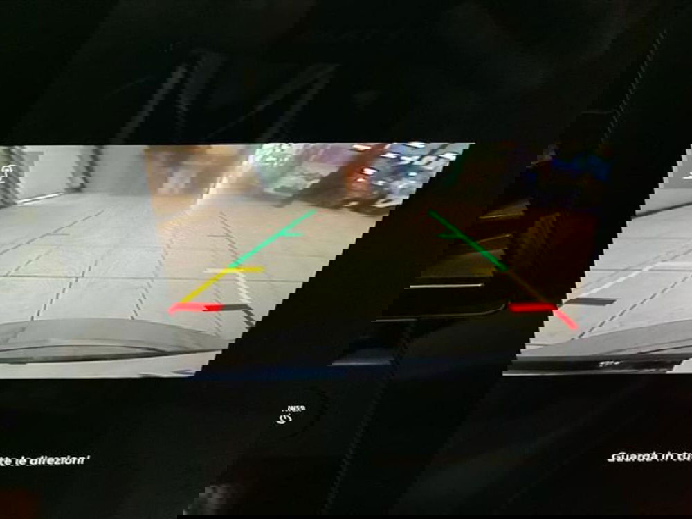 Renault Megane E-Tech Electric usata a Como (14)