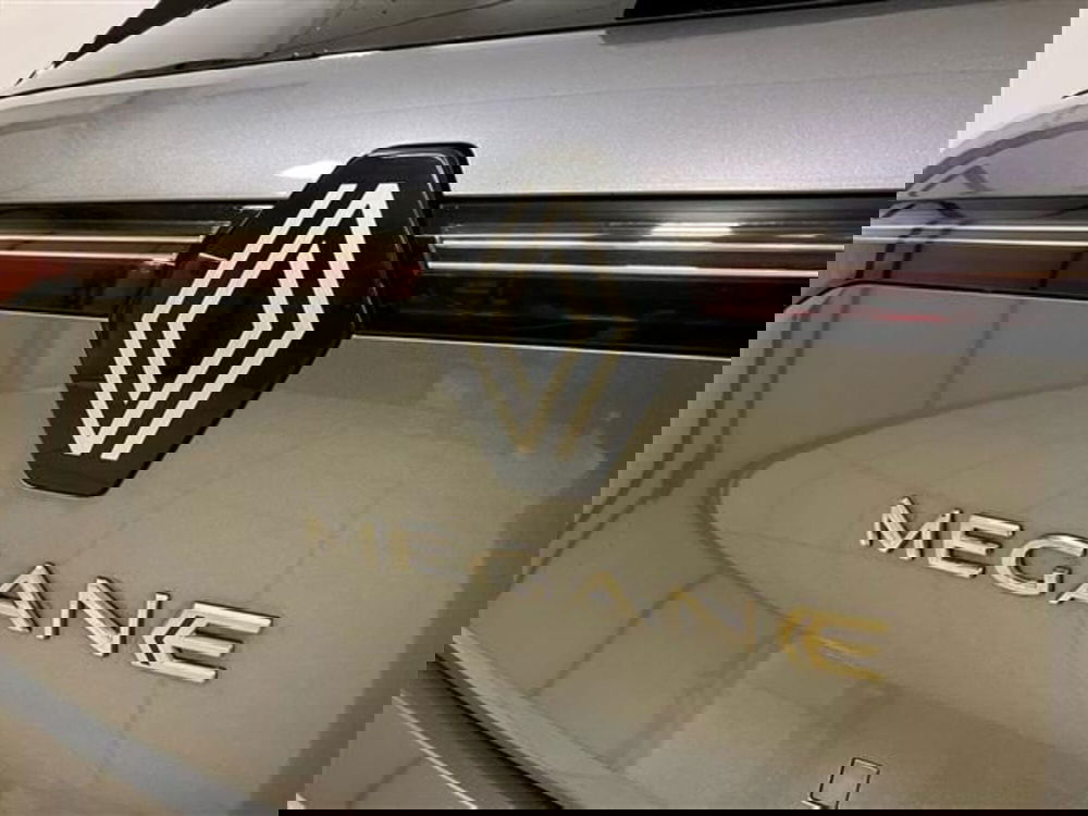 Renault Megane E-Tech Electric usata a Como (17)