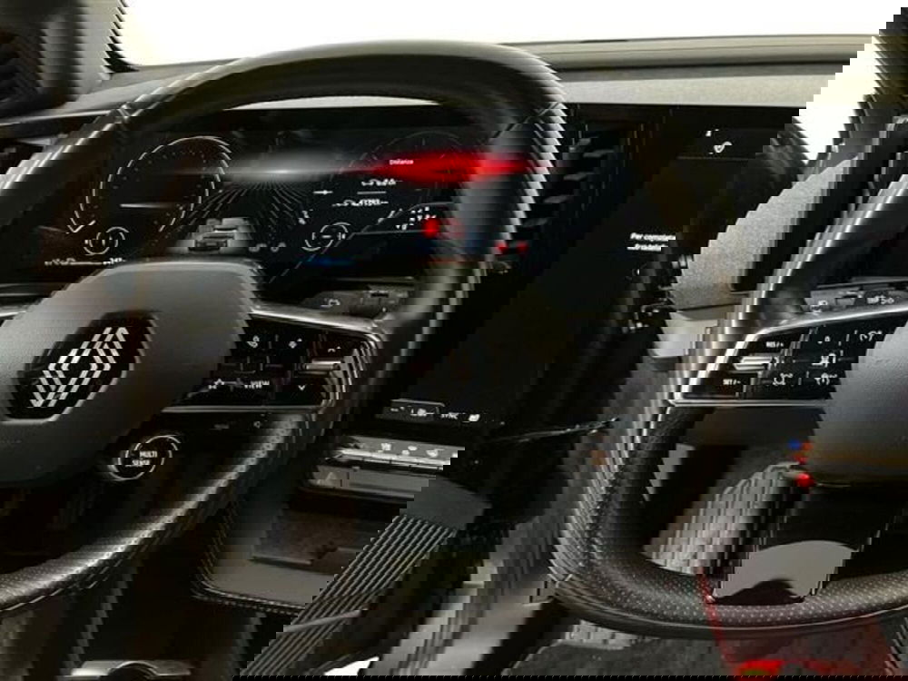 Renault Megane E-Tech Electric usata a Como (19)