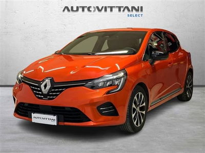 Renault Clio 1.6 full hybrid Techno 145cv del 2022 usata a Como