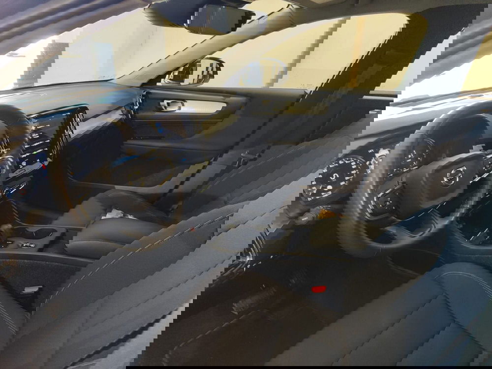 Volvo XC40 usata a Milano (10)