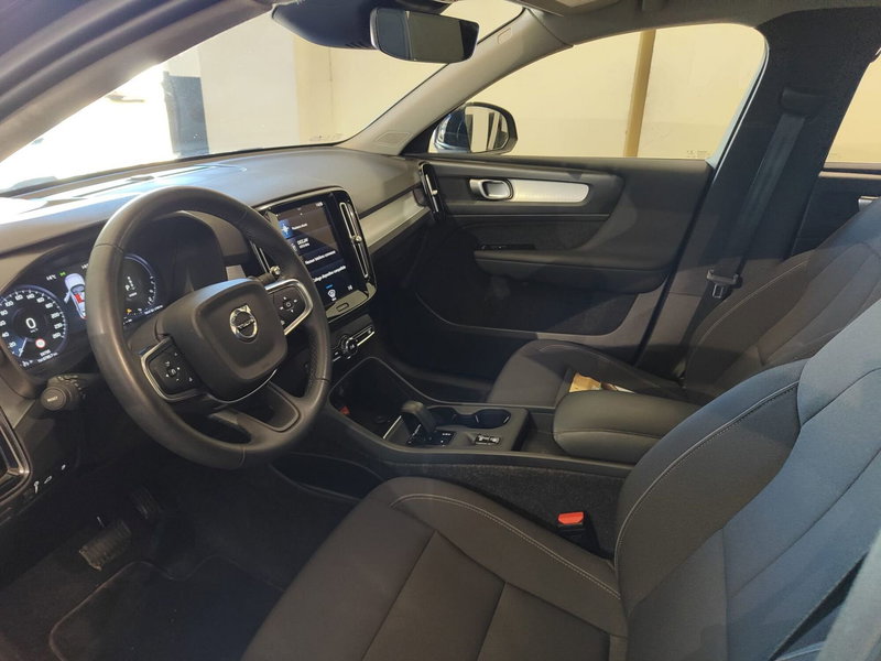 Volvo XC40 usata a Milano (10)