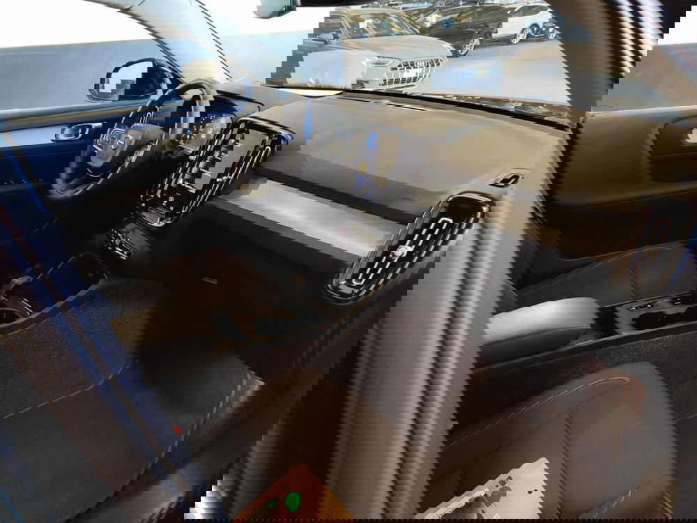 Volvo XC40 usata a Milano (12)