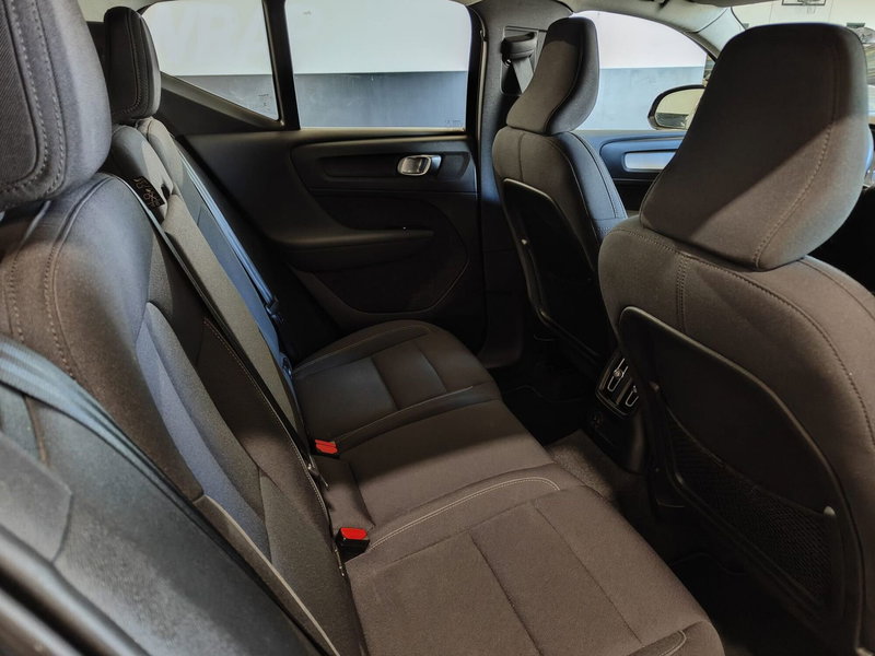 Volvo XC40 usata a Milano (13)