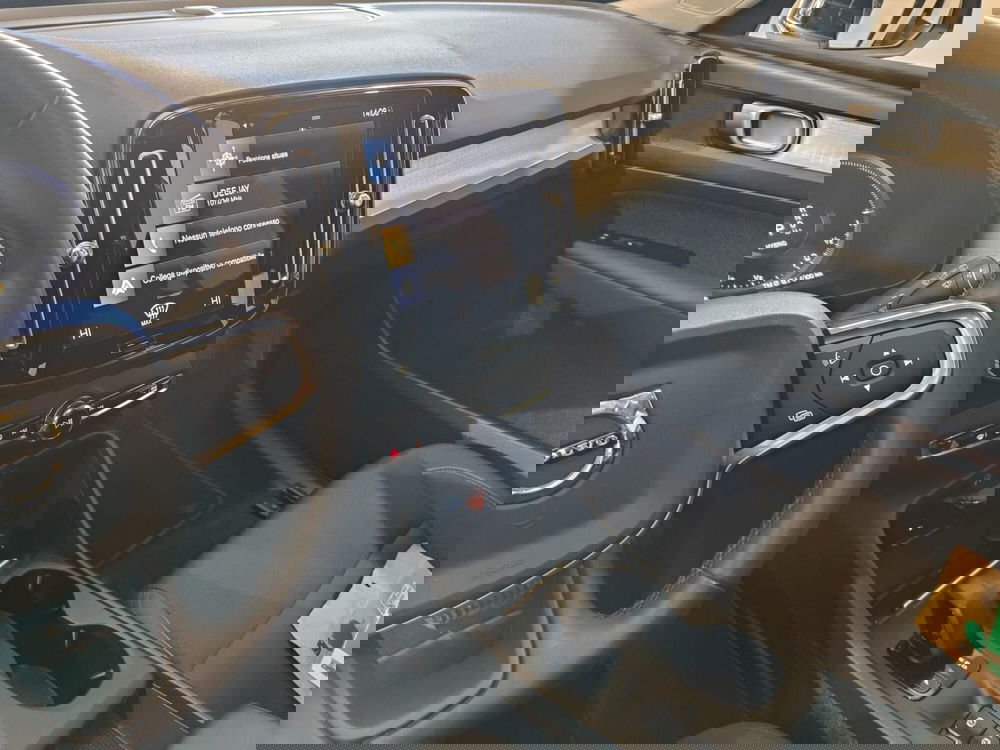 Volvo XC40 usata a Milano (16)