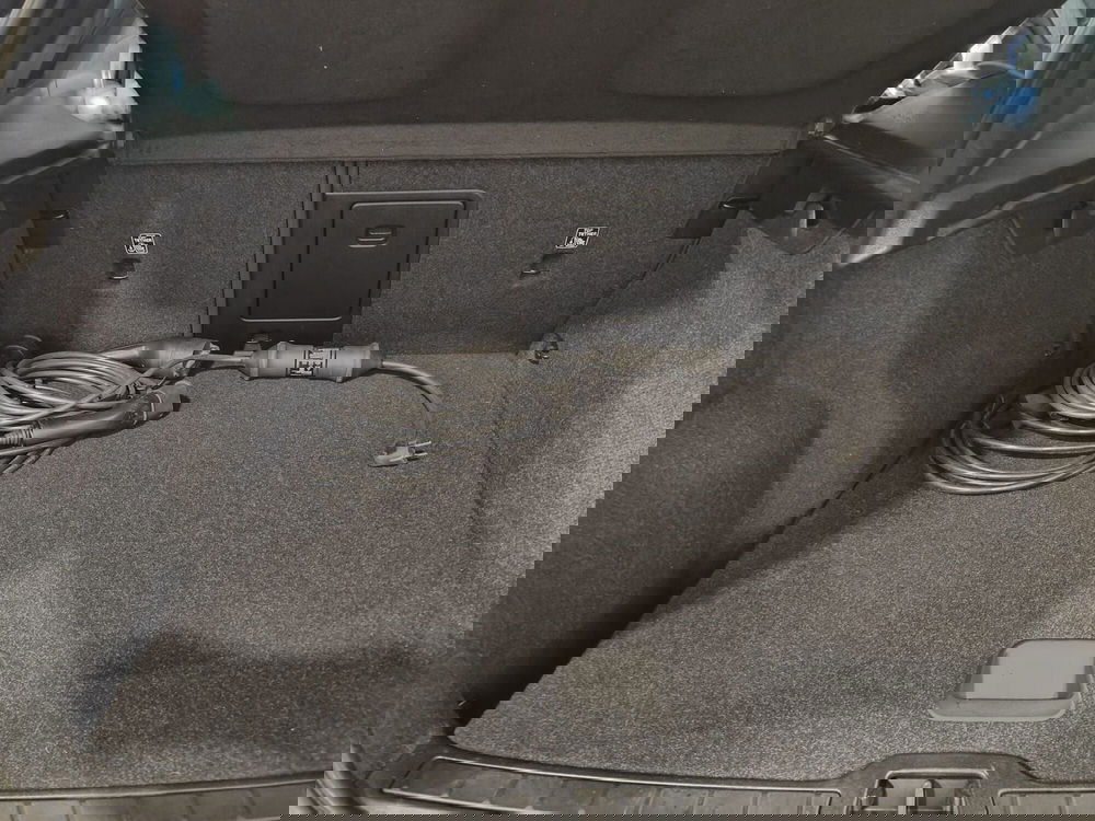 Volvo XC40 usata a Milano (9)