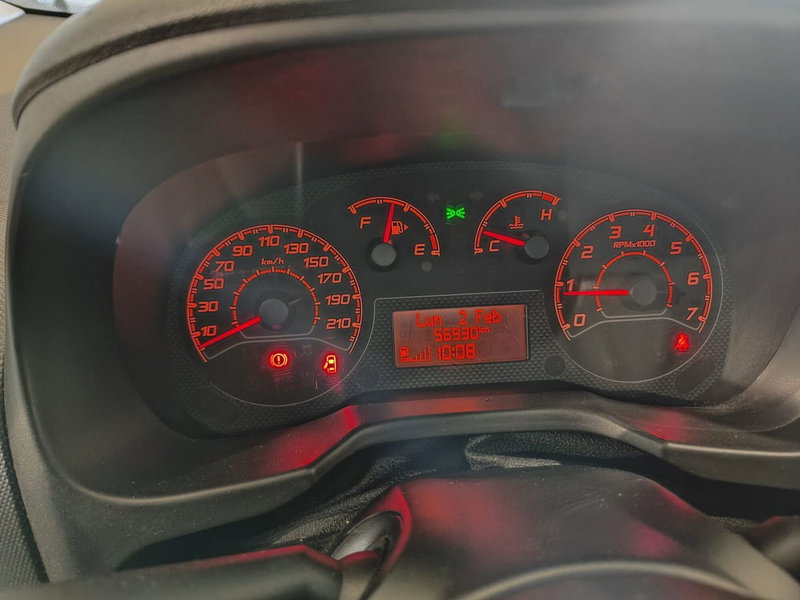 Fiat Qubo usata a Milano (15)