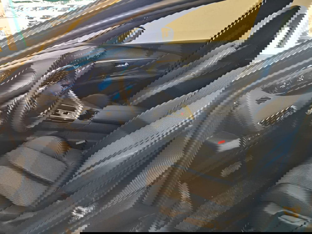 Peugeot 5008 usata a Milano (11)