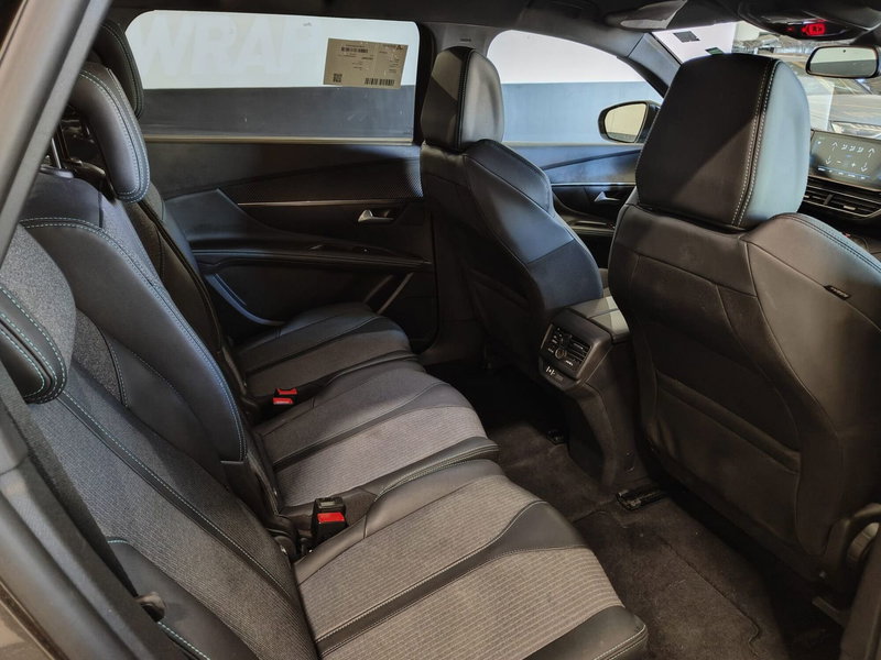 Peugeot 5008 usata a Milano (13)