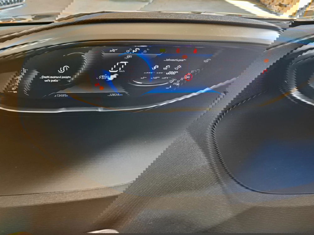 Peugeot 5008 usata a Milano (16)