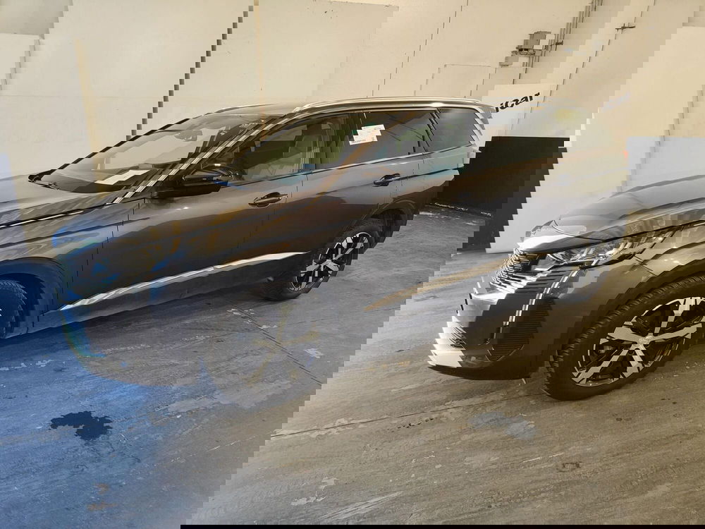 Peugeot 5008 usata a Milano (6)