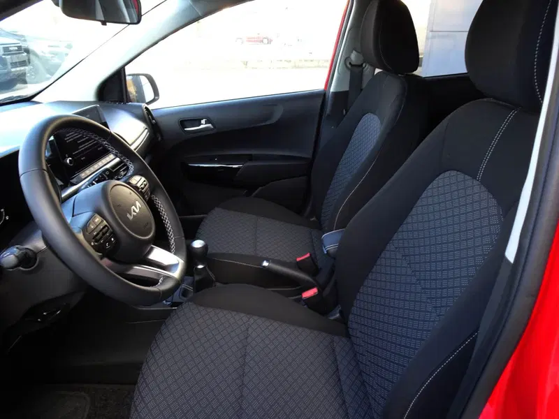 Kia Picanto nuova a Treviso (10)