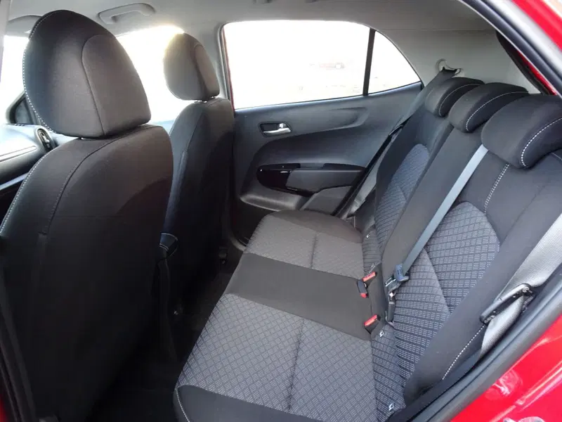 Kia Picanto nuova a Treviso (11)