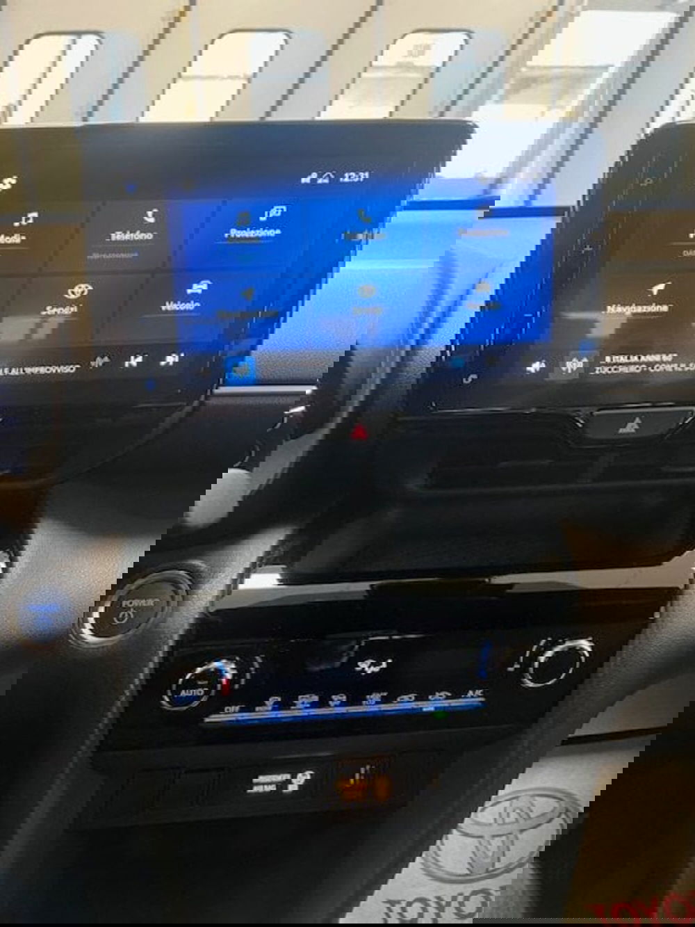 Toyota Yaris Cross usata a Prato (12)