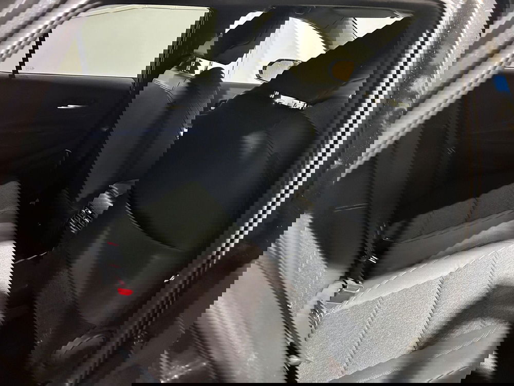 Toyota Corolla Touring Sports usata a Milano (11)