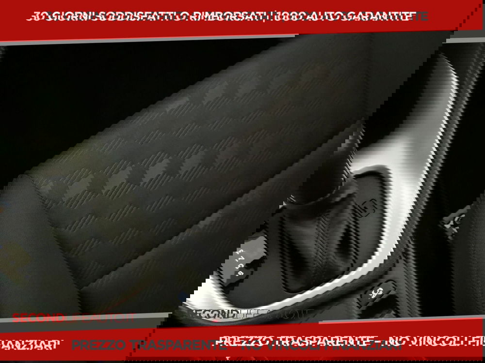 Toyota Yaris nuova a Campobasso (10)