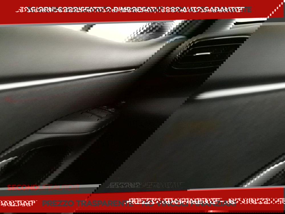 Toyota Yaris nuova a Campobasso (14)