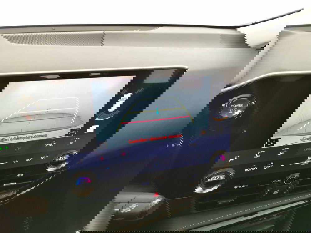 Lexus NX usata a Chieti (12)