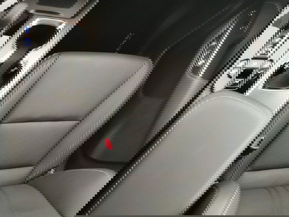 Lexus NX usata a Chieti (16)