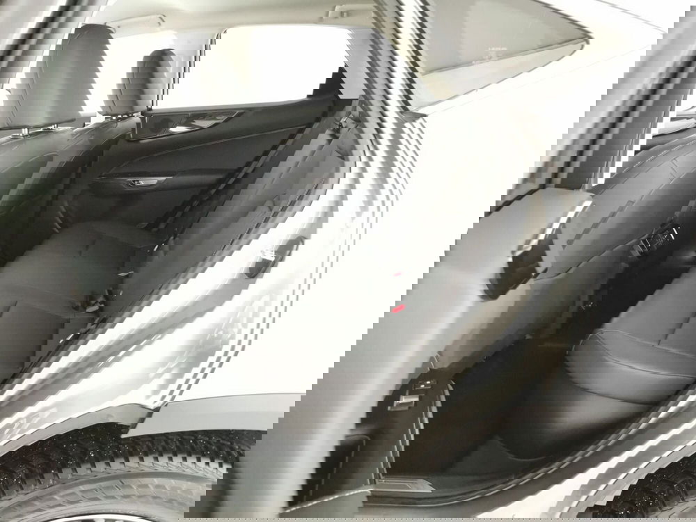 Lexus NX usata a Chieti (6)