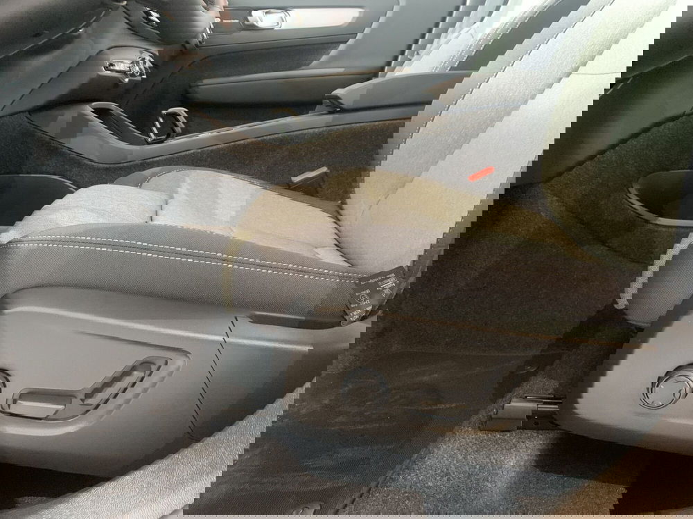 Volvo XC40 nuova a Ferrara (8)
