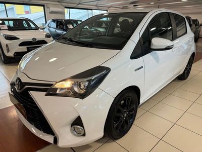Toyota Yaris 1.5 Hybrid 5 porte Active del 2015 usata a Modena