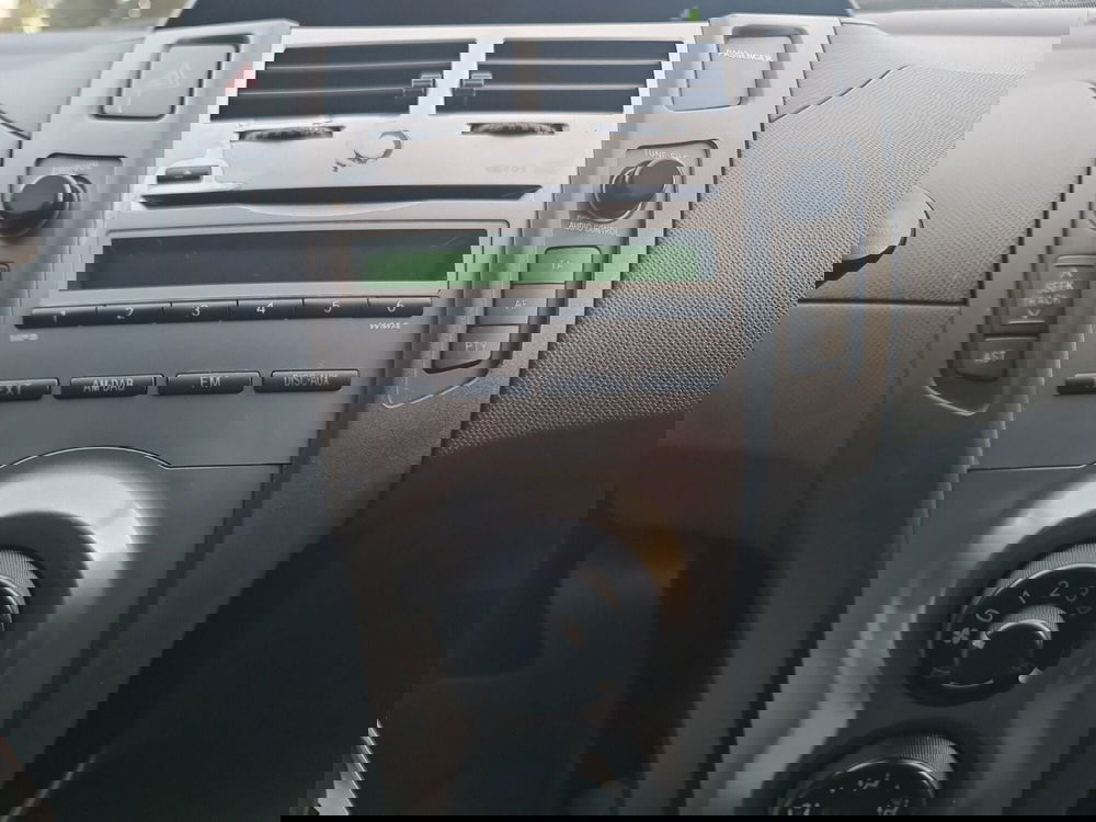 Toyota Yaris usata a Bologna (12)