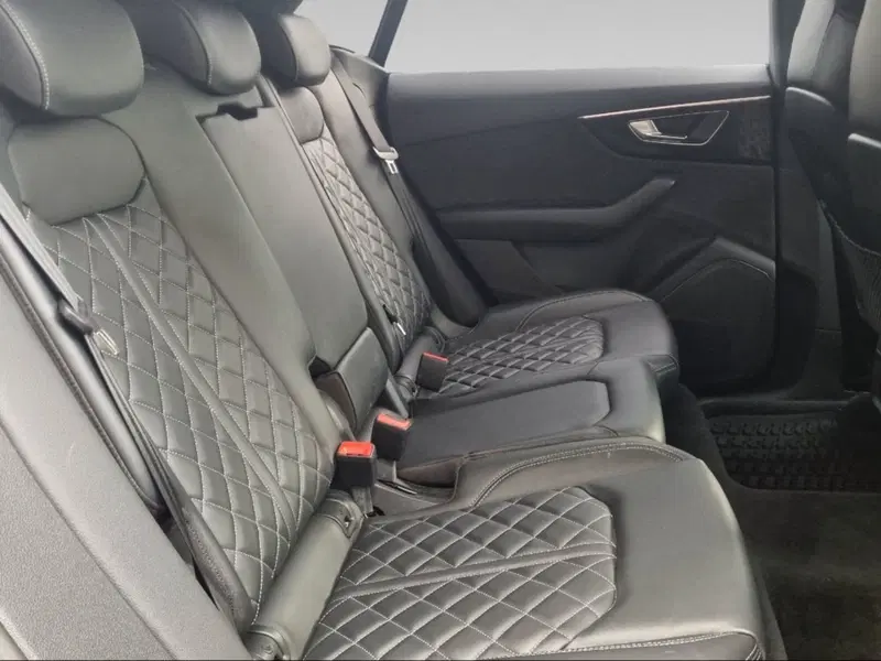 Audi Q8 usata a Firenze (11)