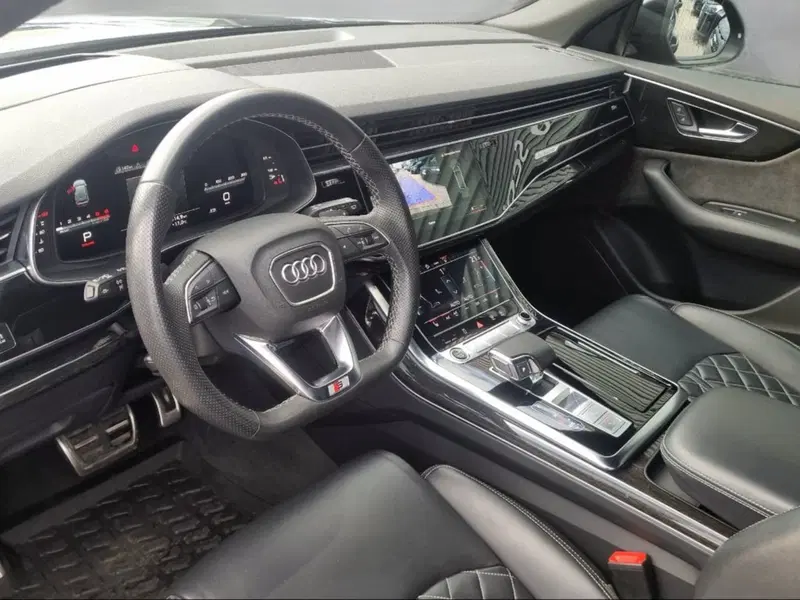 Audi Q8 usata a Firenze (13)