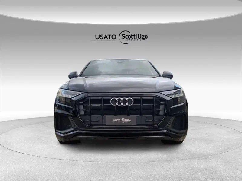 Audi Q8 usata a Firenze (2)