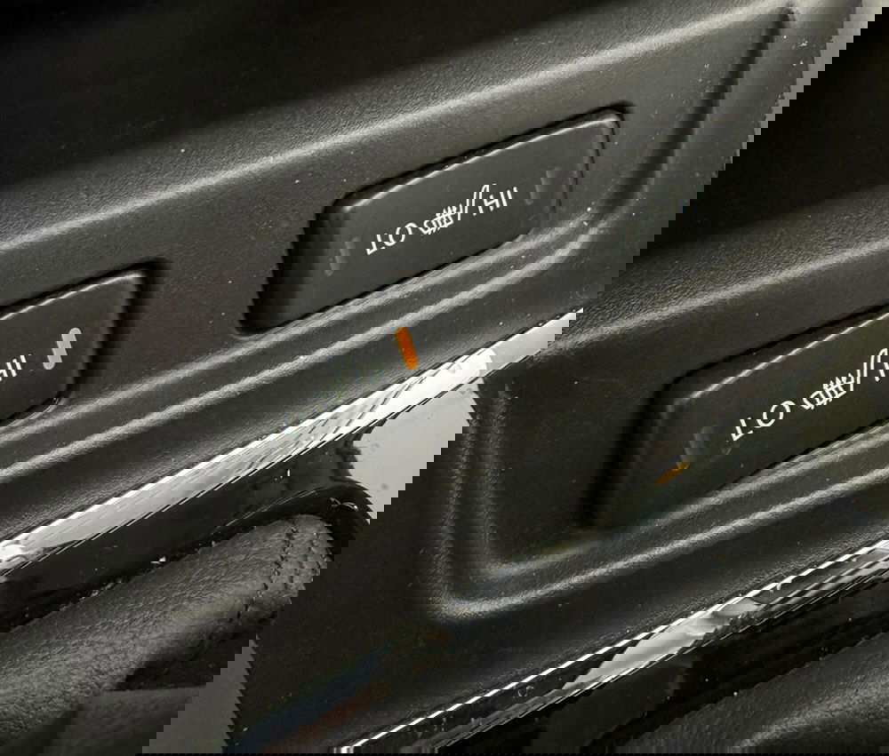 Suzuki Vitara usata a Parma (10)