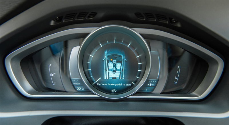 Volvo V40 usata a Parma (11)